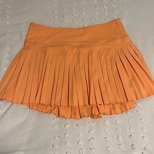 Orange gold hinge tennis skirt - size medium